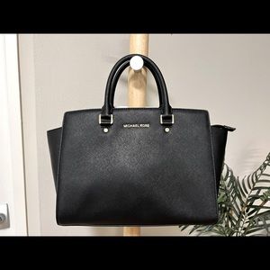 Michael Kors Large Selma Satchel